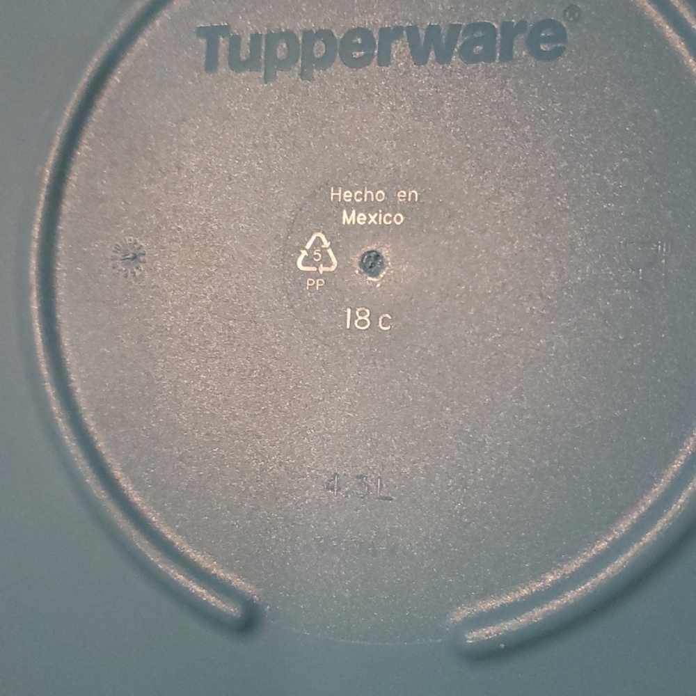 Tupperware " Essentials Bowl - Picture 4 of 6